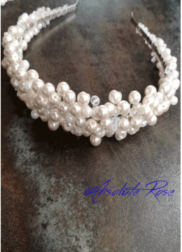 Дизайнерска булчинска диадема за коса с кристали и перли Shining Pearls Ivory